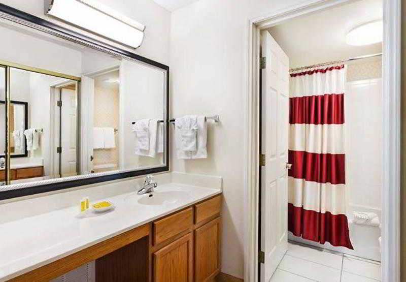 Residence Inn By Marriott Austin The Domain Area Room photo